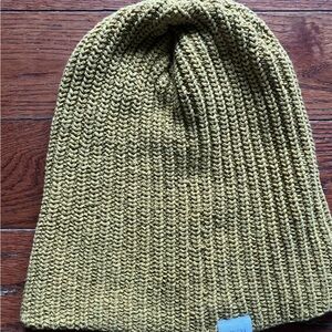 Mustard coal knits hat